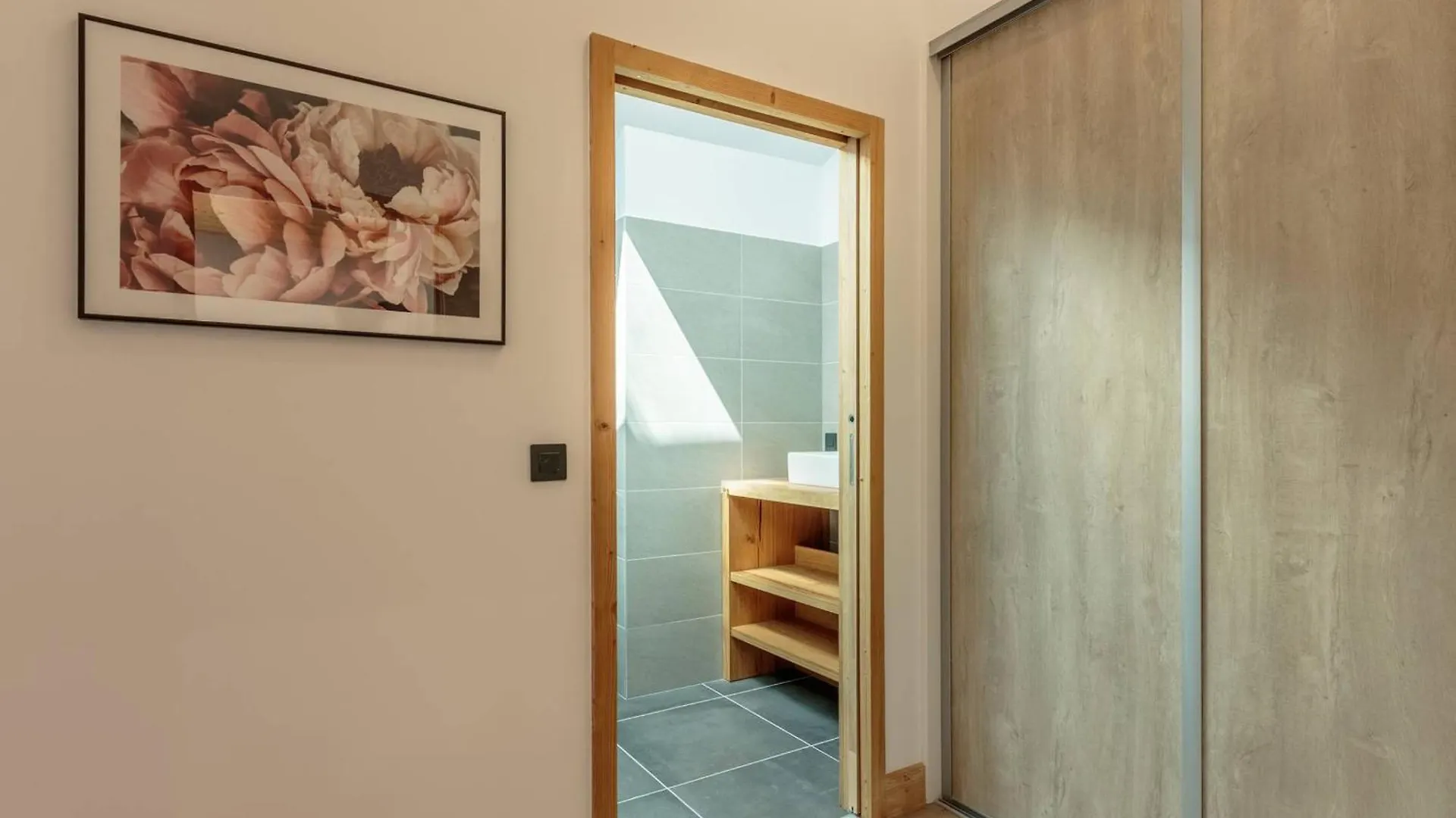 Apartment Appartement 10 Personnes Champagny-En-Vanoise, Parking, Animaux Admis, Balcon, Wifi - Fr-1-638-7 La Plagne