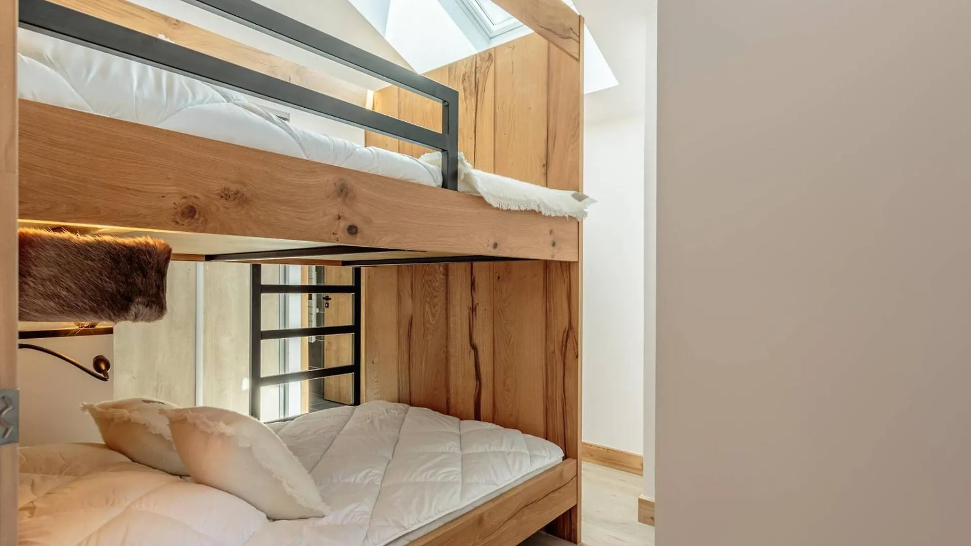 Appartement 10 Personnes Champagny-En-Vanoise, Parking, Animaux Admis, Balcon, Wifi - Fr-1-638-7 La Plagne 0*,