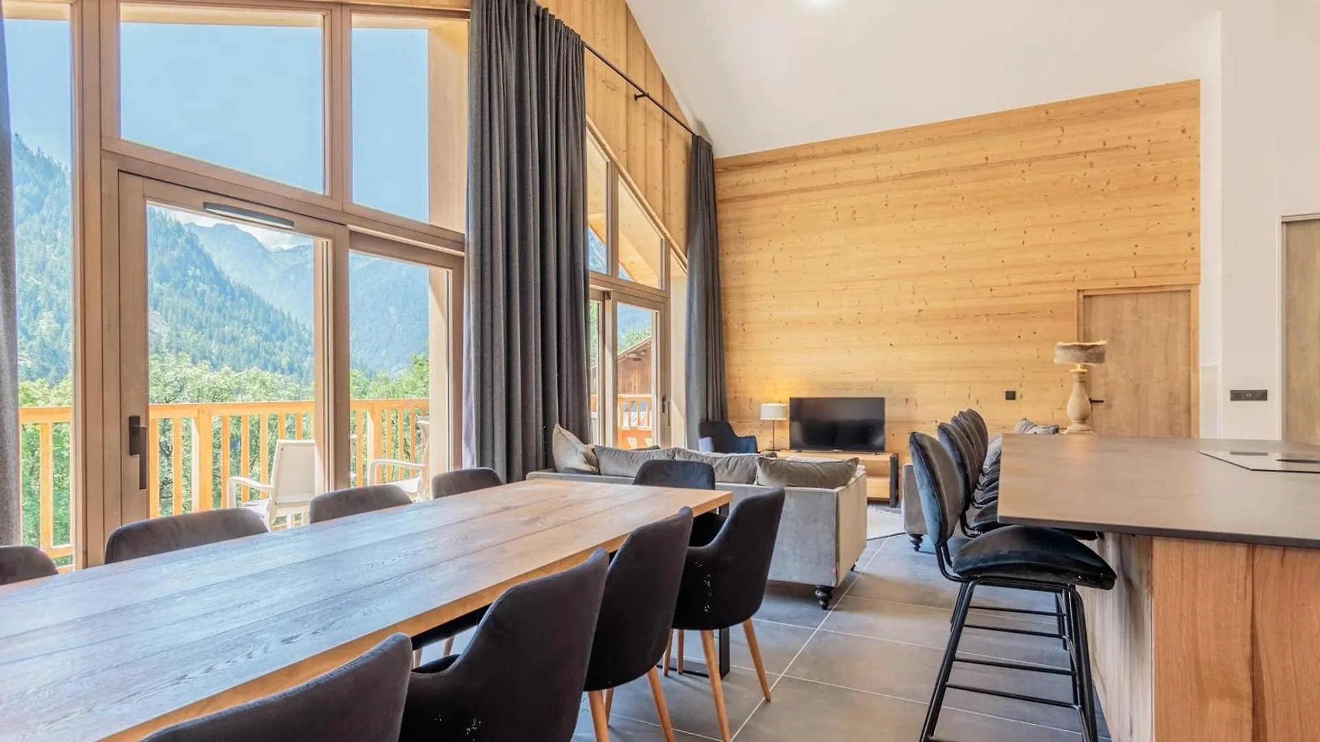 Appartement 10 Personnes Champagny-En-Vanoise, Parking, Animaux Admis, Balcon, Wifi - Fr-1-638-7 La Plagne