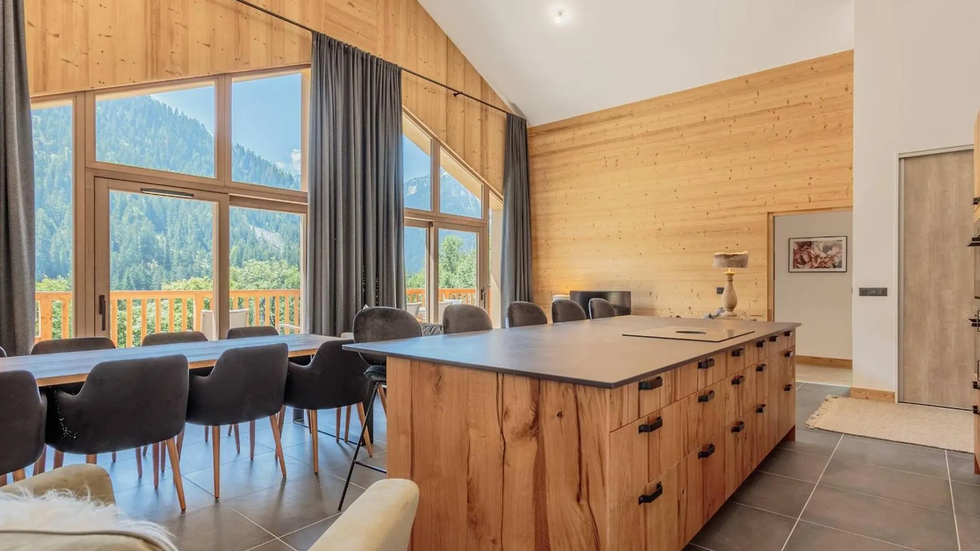 Appartement 10 Personnes Champagny-En-Vanoise, Parking, Animaux Admis, Balcon, Wifi - Fr-1-638-7 La Plagne Apartment